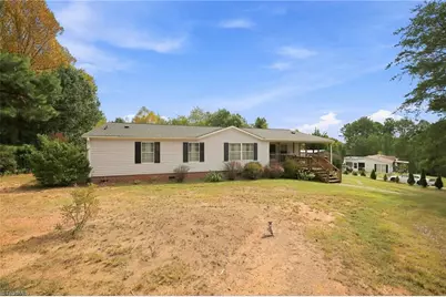 1150 Nature Lane, Walnut Cove, NC 27052 - Photo 5