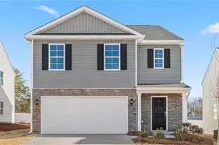 122 Noah Pk Dr, Lexington, NC 27292 - Photo 1