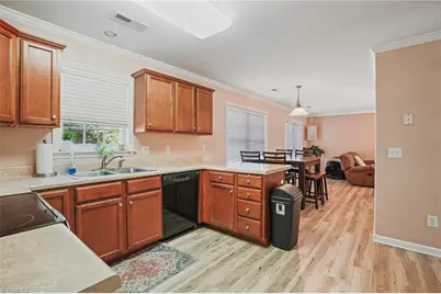 111 Hidden Creek Road, Winston-Salem, NC 27127 - Photo 17