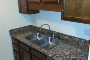 4916 Tower Rd, Greensboro, NC 27410 - Photo 5