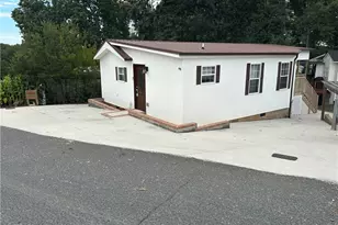 106 Deerfield Dr, New London, NC 28127 - Photo 29