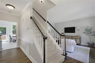 6101 Glenridge Ct, Kernersville, NC 27284 - Photo 5