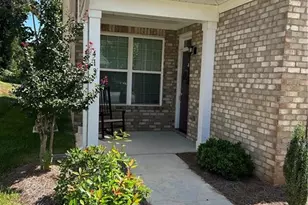 413 Mountain Grove Ln, Kernersville, NC 27284 - Photo 3