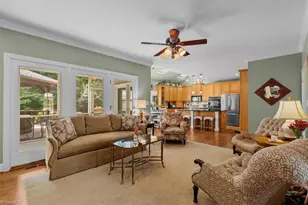 2315 Baytree Dr, Greensboro, NC 27455 - Photo 17