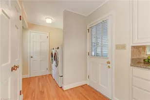108 Cottonwood Dr, Jamestown, NC 27282 - Photo 13