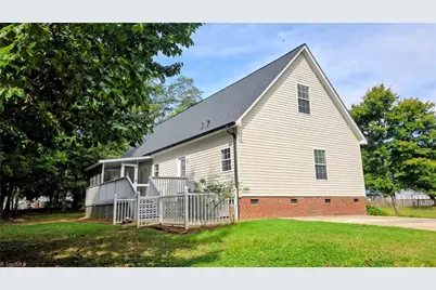 1096 Tuttle Road, Rural Hall, NC 27045 - Photo 9