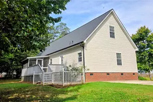 1096 Tuttle Rd, Rural Hall, NC 27045 - Photo 15