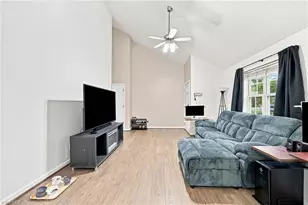 317 Wilson St, Graham, NC 27253 - Photo 3
