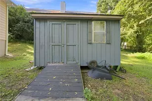 317 Wilson St, Graham, NC 27253 - Photo 13