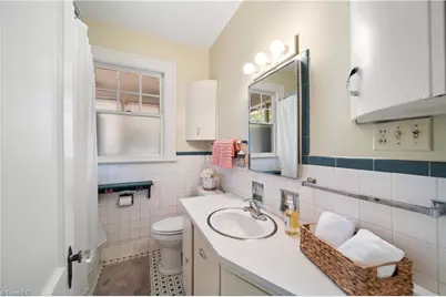 905 Miller Street, Winston-Salem, NC 27103 - Photo 25