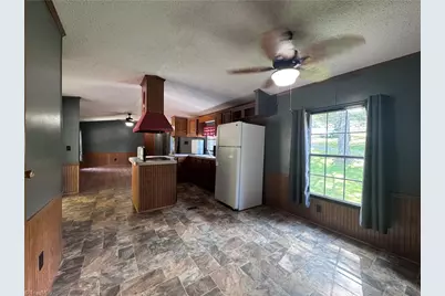 210 Star View Drive, King, NC 27021 - Photo 11