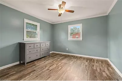 275 Brenda Drive, Thomasville, NC 27360 - Photo 9