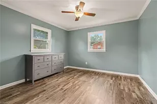 275 Brenda Dr, Thomasville, NC 27360 - Photo 9