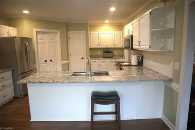 5805 Starboard Drive, Greensboro, NC 27410 - Photo 23