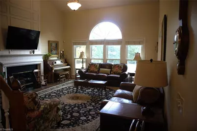 5805 Starboard Drive, Greensboro, NC 27410 - Photo 17
