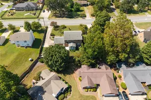 505 Meadowood St, Greensboro, NC 27409 - Photo 39