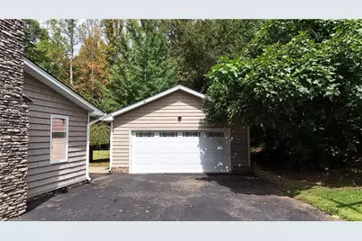 619 Cross Creek Drive, Mount Airy, NC 27030 - Photo 3