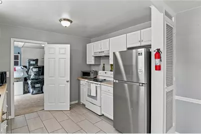203 Capistrano Drive, Winston-Salem, NC 27103 - Photo 9
