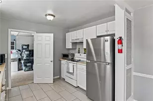 203 Capistrano Dr, Winston-Salem, NC 27103 - Photo 9