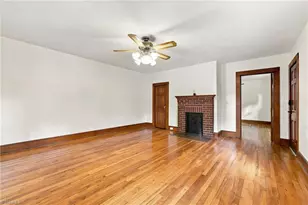102 Cardwell St, Madison, NC 27025 - Photo 9