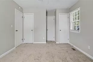 1115 Castlegate Dr, Winston-Salem, NC 27103 - Photo 11