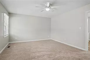 1115 Castlegate Dr, Winston-Salem, NC 27103 - Photo 15
