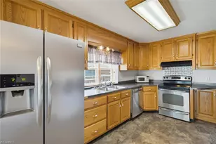 218 Williamson St, Burlington, NC 27215 - Photo 11
