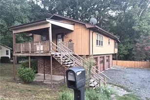 704 Baker St, Reidsville, NC 27320 - Photo 13