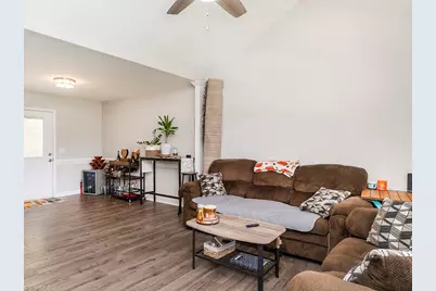 104 Taylors Court, Burlington, NC 27217 - Photo 5