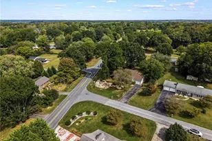 2299 Winterberry Dr, Winston-Salem, NC 27106 - Photo 21