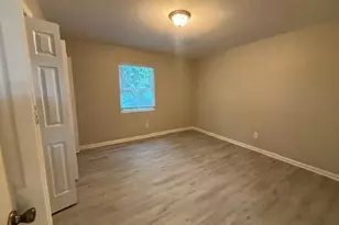 1827 Merritt Dr, Greensboro, NC 27407 - Photo 15