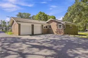 3915 Avera Ave, Winston-Salem, NC 27106 - Photo 29