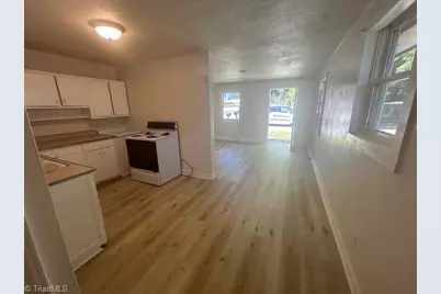 1006 Anderson Place #A, High Point, NC 27260 - Photo 5