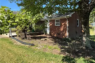 200 W King St, King, NC 27021 - Photo 3