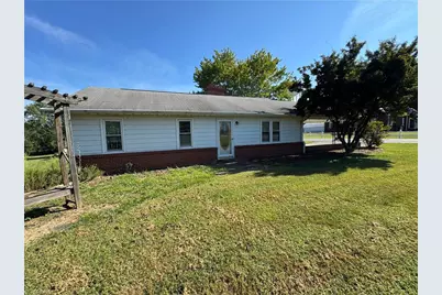 200 W King Street, King, NC 27021 - Photo 21