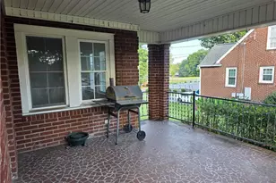 607 W Main St, Pilot Mountain, NC 27041 - Photo 33