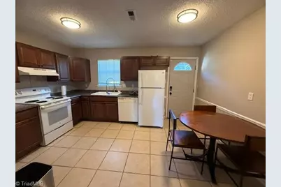 1315 Meadowview Road #D, Greensboro, NC 27403 - Photo 5