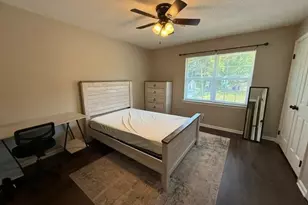 1315 Meadowview Rd, Greensboro, NC 27403 - Photo 11