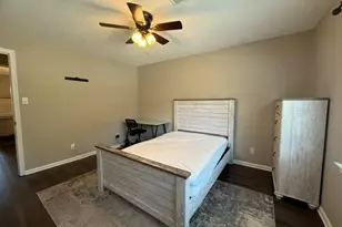 1315 Meadowview Rd, Greensboro, NC 27403 - Photo 13