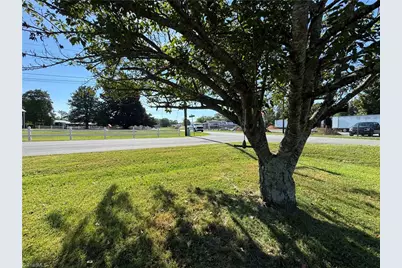 200 W King Street, King, NC 27021 - Photo 27