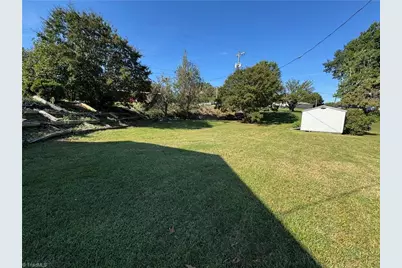 200 W King Street, King, NC 27021 - Photo 25