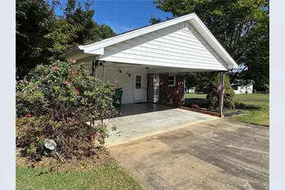 200 W King Street, King, NC 27021 - Photo 17