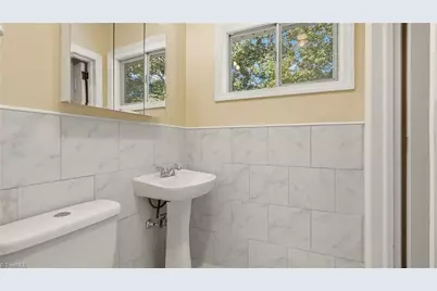 516 Park Lane, Reidsville, NC 27320 - Photo 17