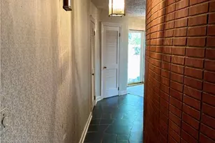 1031 Country Ln, Winston-Salem, NC 27107 - Photo 23