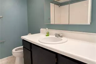 4606 Lawndale Dr, Greensboro, NC 27455 - Photo 9