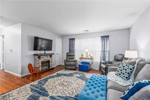 1905 Crest Hollow Dr, Winston-Salem, NC 27127 - Photo 9