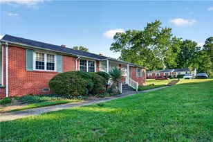 1810 Villa Dr, Greensboro, NC 27403 - Photo 23