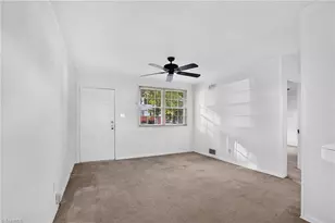 1810 Villa Dr, Greensboro, NC 27403 - Photo 9