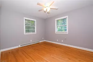 4025 Sedgewood Ln, Greensboro, NC 27407 - Photo 13