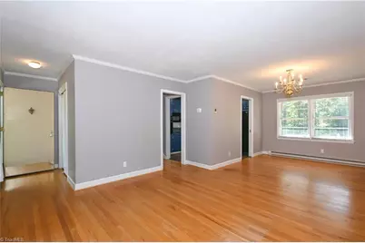 4025 Sedgewood Lane, Greensboro, NC 27407 - Photo 5